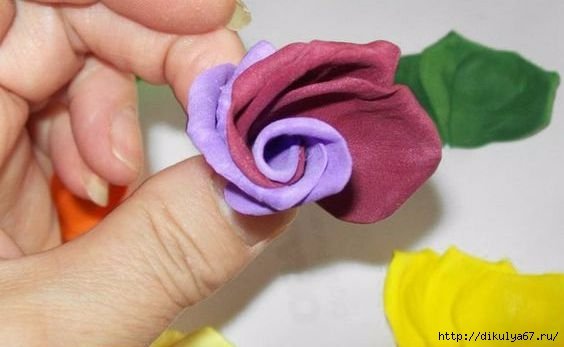 make-rainbow-rose