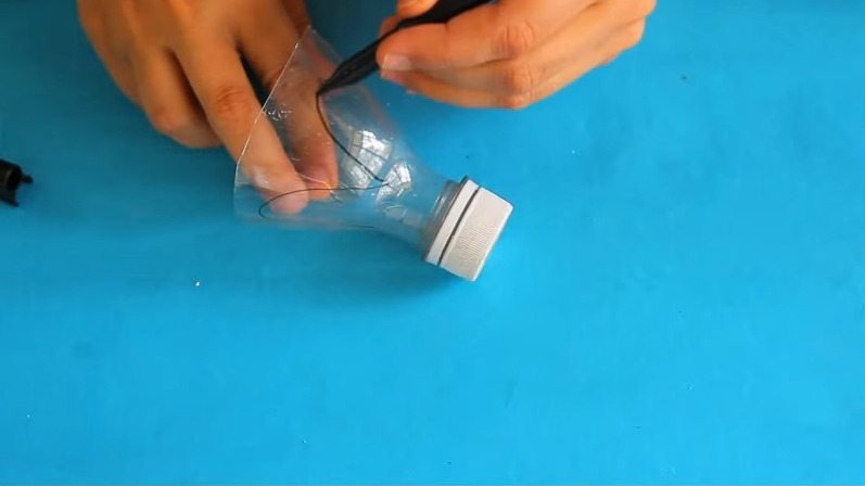 6 Best ideas to recycle plastic bottle33