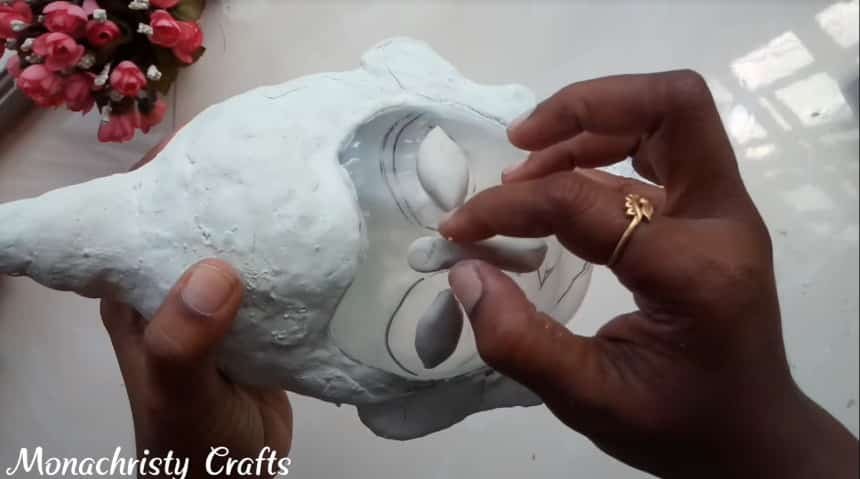 How to make clay mural buddha with plastic bottle12