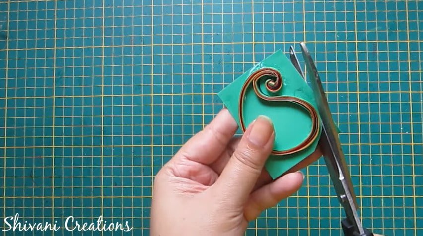 How to make paper quilling necklace set14