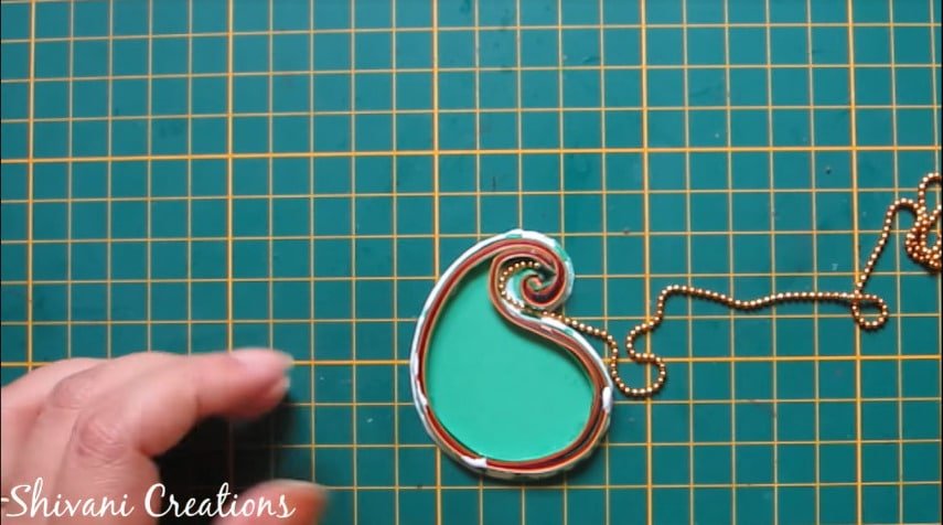 How to make paper quilling necklace set15