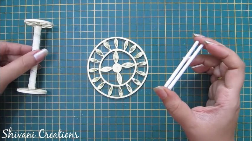 How to make quilled tricycle miniature plant stand20