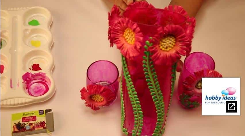 Vase with shilpkar floral decoration2