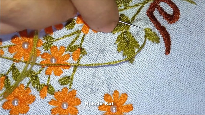 Hand embroidery satin stitch flower design6