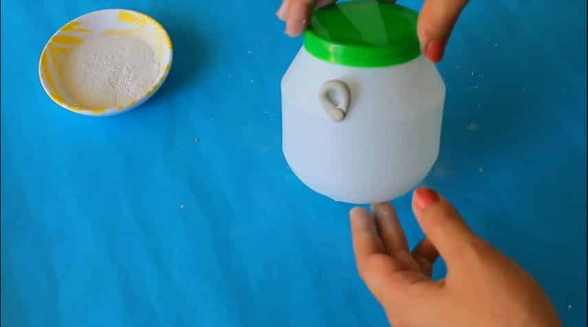 How to make decorative kettle using waste plastic11