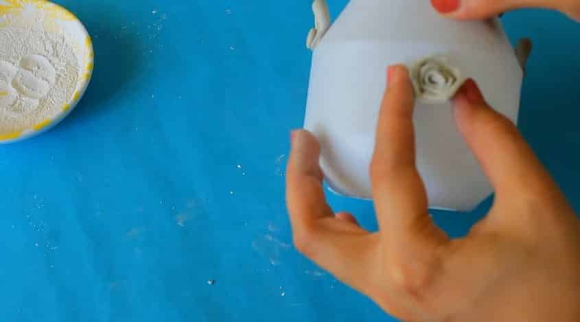 How to make decorative kettle using waste plastic15