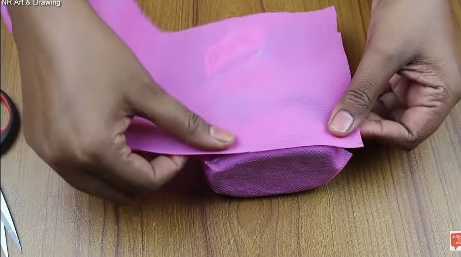 Beautiful bag ideas from waste materials