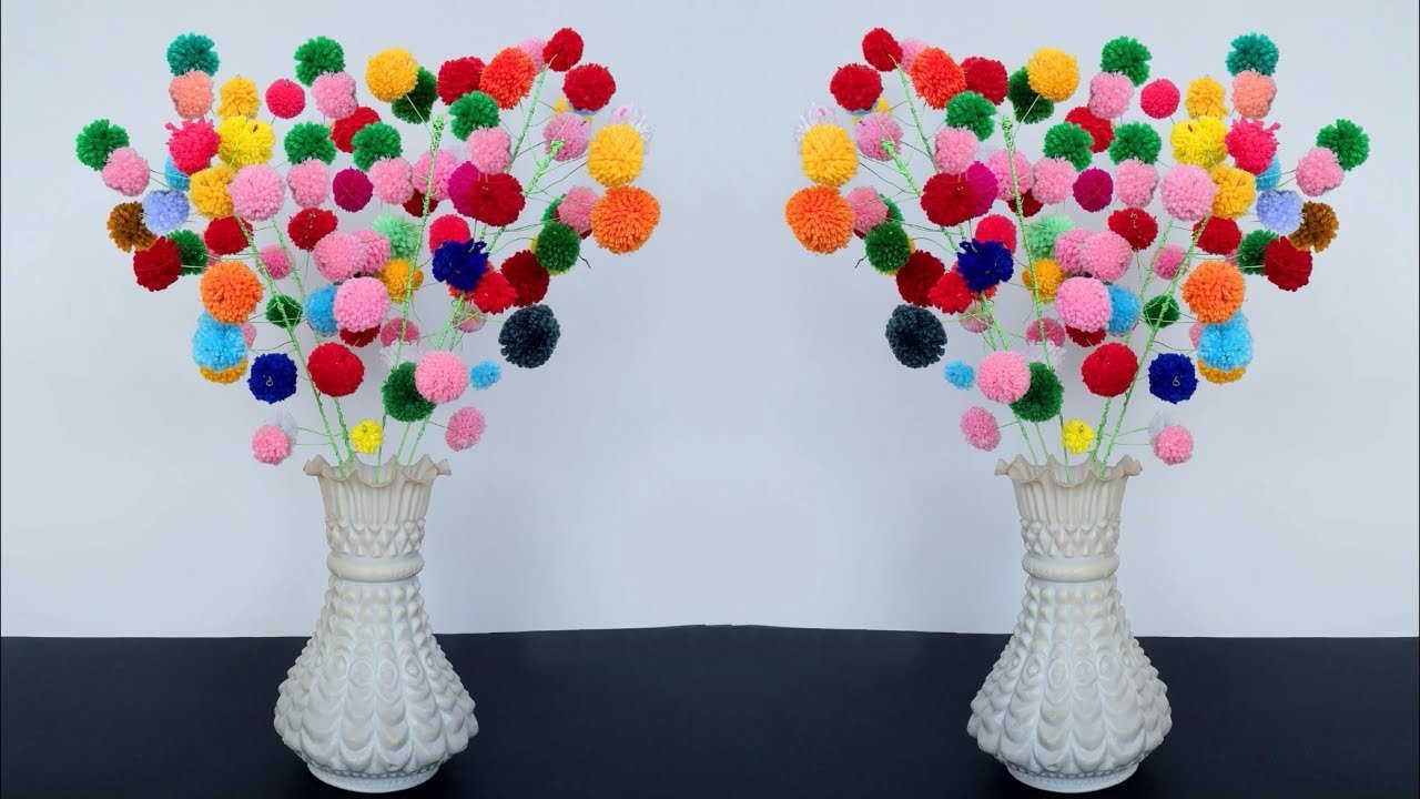 Easy Way to Make Pom-Pom Flowers