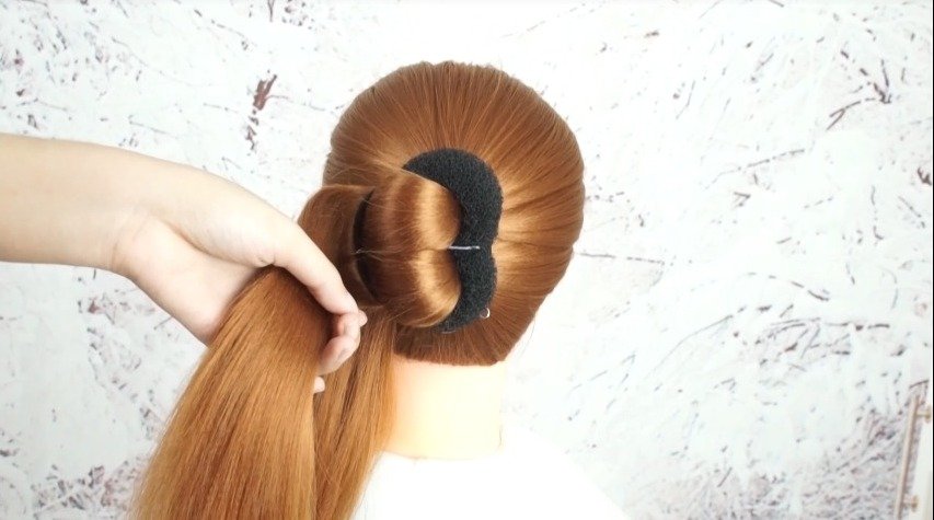 French Roll Hairstyle with Clutcher