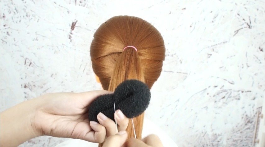 French Roll Hairstyle with Clutcher