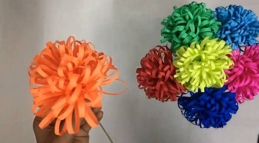 How to make fluffy flowers from paper