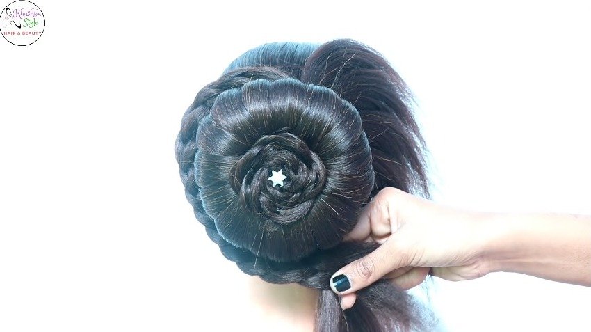 New Easy Bridal Bun Hairstyle for Medium Hair