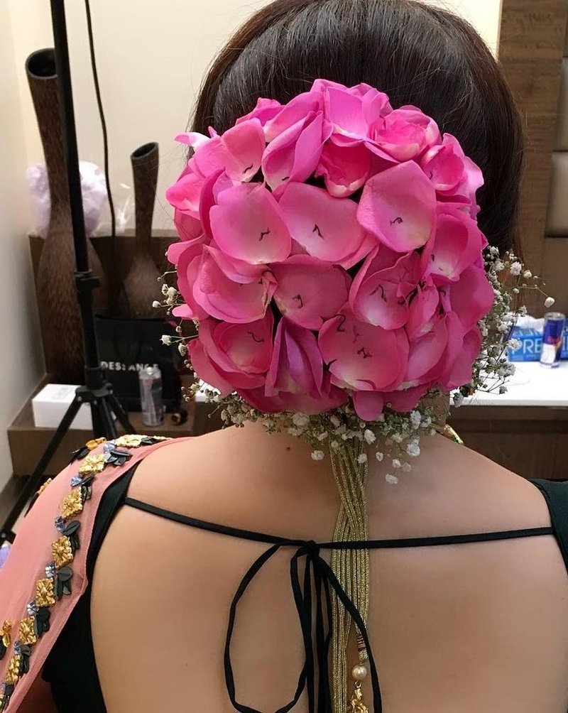 List of Our Favorite Floral Buns