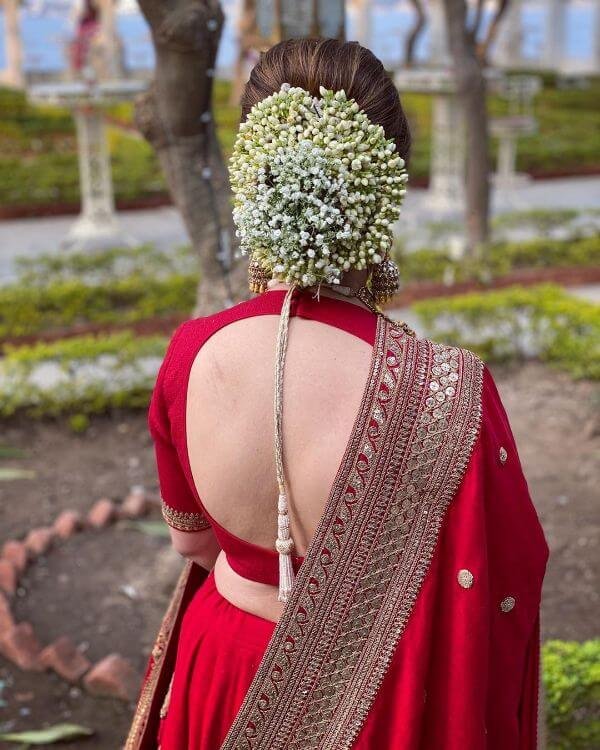 Bridal Bun Hairstyles to Make Your Wedding Day Special