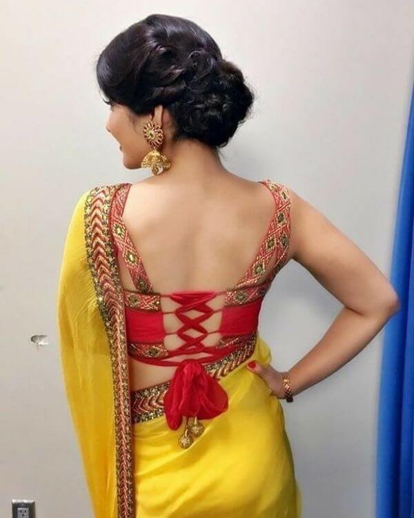 Blouse Back Neck Designs for Stylish Look