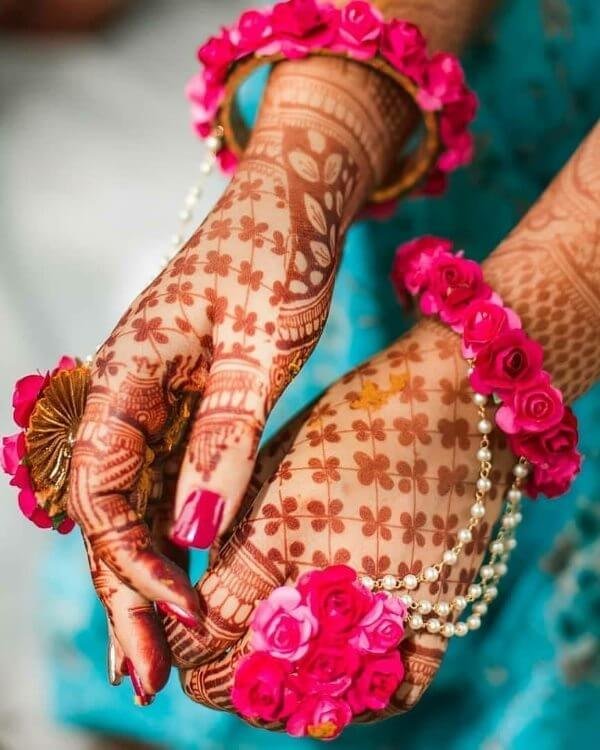 Combination of flowers and beads