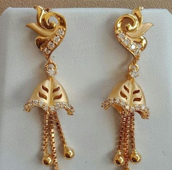 Light Weight Golden Latkan Earrings