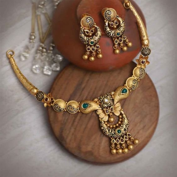 Antique Gold Necklace Designs