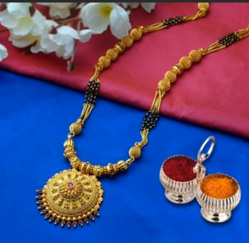 Traditional and modern gold mangalsutra design