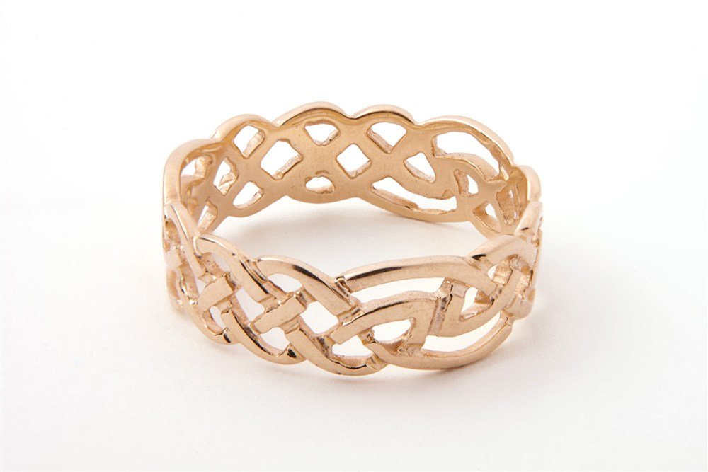 Light Weight Finger Ring Designs