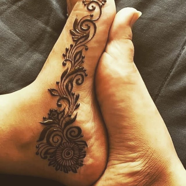 Simple arabic mehndi designs 1