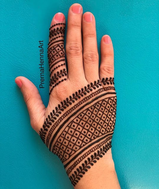 Simple arabic mehndi designs 17