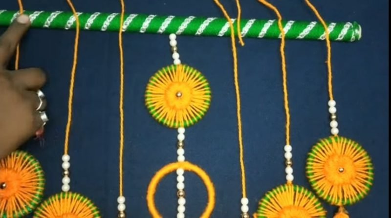 Very easy bangels and woolen wall hanging toran 20