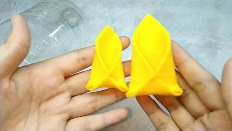 How to make a pineapple-shaped candy container from a flannel 2