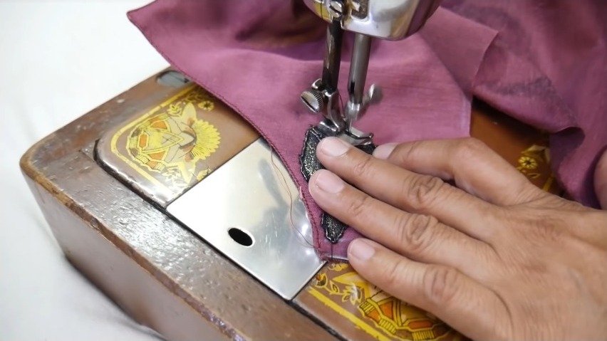 sewing with the cloth neck