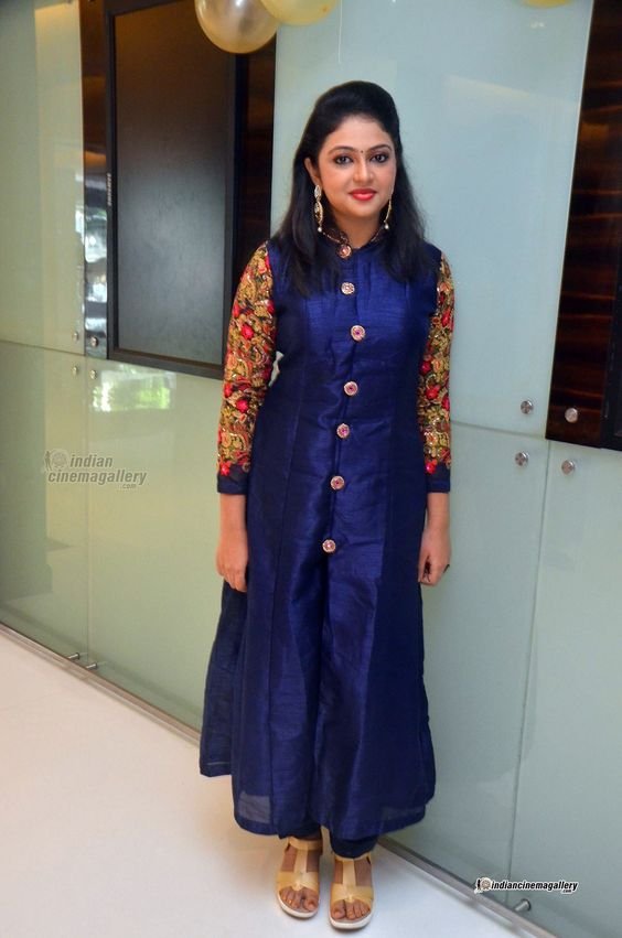 blue kurti with heavy sleeve work design