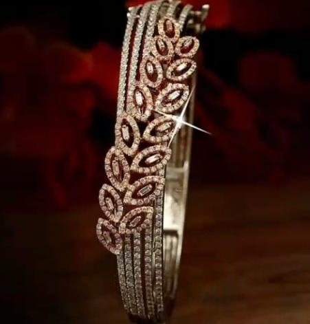 Gold Stone Bridal Bangle Designs10
