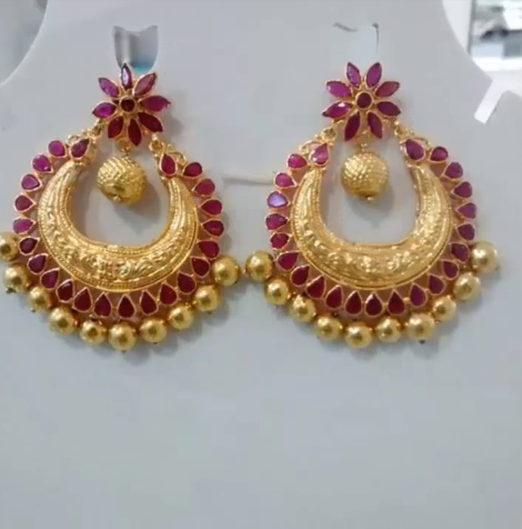 Latest Gold Earrings Designs12