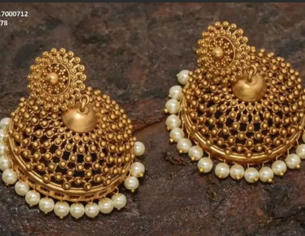 Latest Gold Earrings Designs20