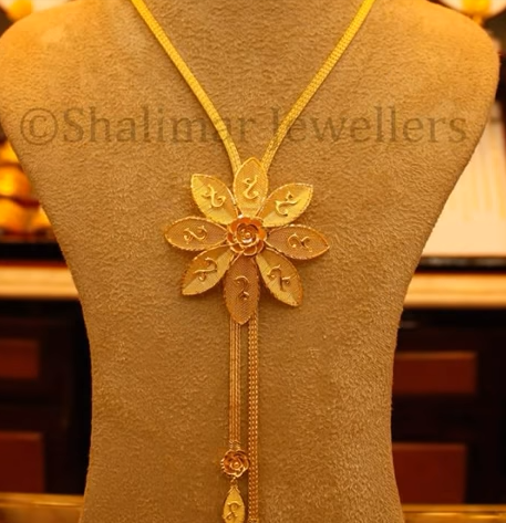 Gold Pendant Designs with Long and Short Chains2