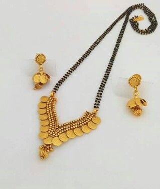 Latest Black Beads Work Mangalsutra Designs5