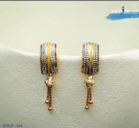 Latest Daily Wear Gold Earring Designs11