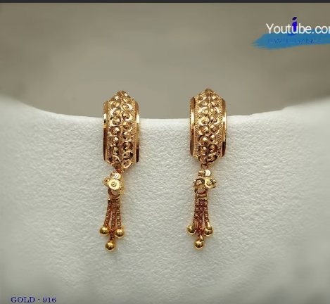 Latest Daily Wear Gold Earring Designs22