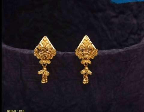 Latest Daily Wear Gold Earring Designs3