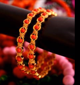 Latest Gold Bangle Designs12