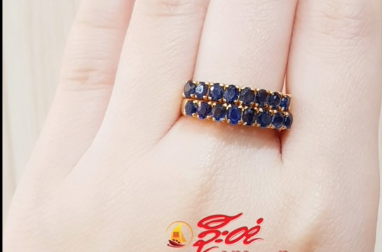 blue stone ring design