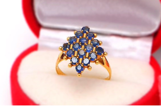 blue stone ring design