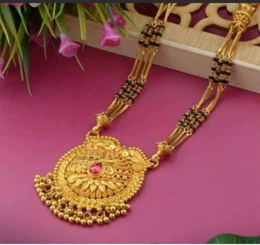 Latest Long Gold Mangalsutra Designs14