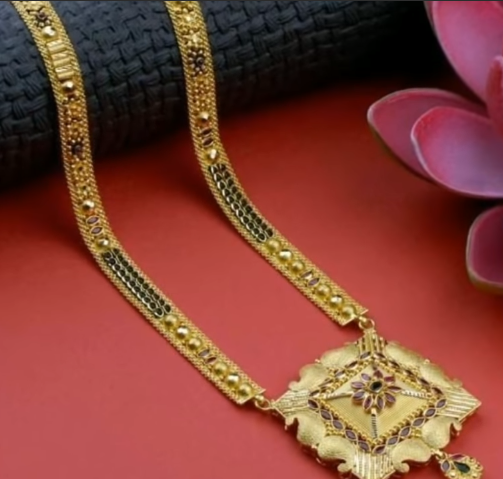 Latest Long Gold Mangalsutra Designs5