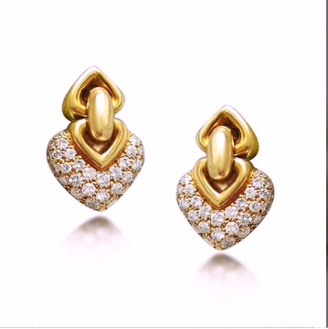 Top Stunning Light Weight Gold Stud Earrings14