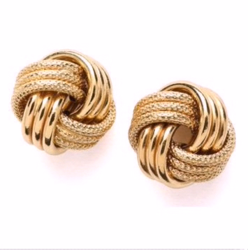 Top Stunning Light Weight Gold Stud Earrings16