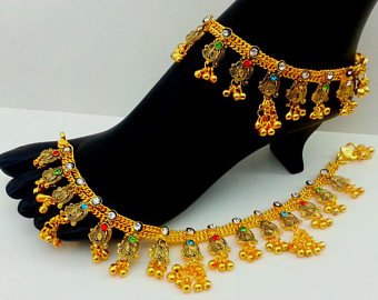 Bridal Gold Anklet Designs17