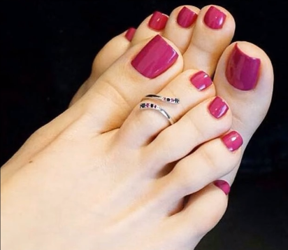 Designer Gold Plated and Silver Toe Rings4