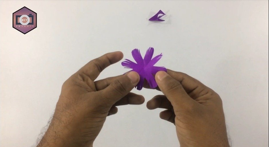 making paper flower5