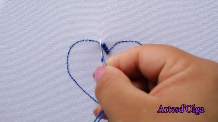 Hand Embroidery French Knot Heart11