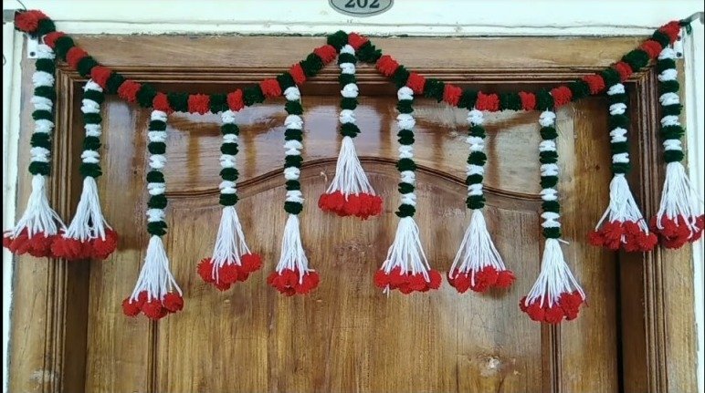 How to Make Door Hangings 1